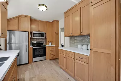 458 Key Blvd, Richmond, CA 94805 - Photo 15