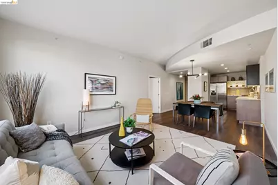 6465 San Pablo Ave #203, Oakland, CA 94608 - Photo 11