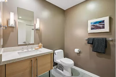 6465 San Pablo Ave #203, Oakland, CA 94608 - Photo 37