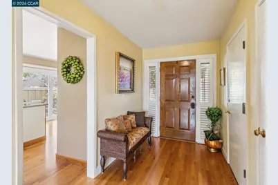 1652 Siskiyou Dr, Walnut Creek, CA 94598 - Photo 3