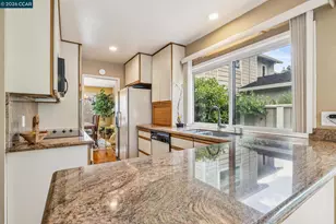 1652 Siskiyou Dr, Walnut Creek, CA 94598 - Photo 15