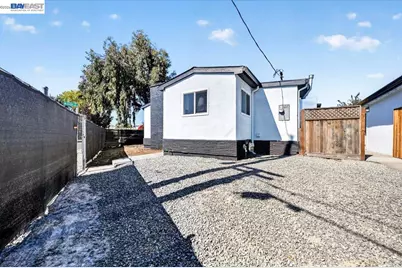 605 Tyler St, Oakland, CA 94603 - Photo 5