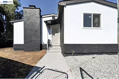 605 Tyler St, Oakland, CA 94603 - Photo 3
