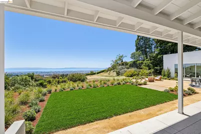 14001 Skyline Blvd, Oakland, CA 94619 - Photo 69