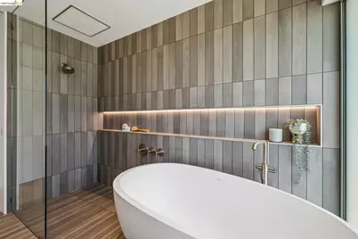 14001 Skyline Blvd, Oakland, CA 94619 - Photo 57