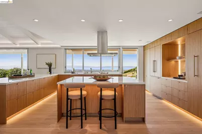 14001 Skyline Blvd, Oakland, CA 94619 - Photo 25