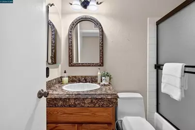 3299 Hermosa St, Pinole, CA 94564 - Photo 43
