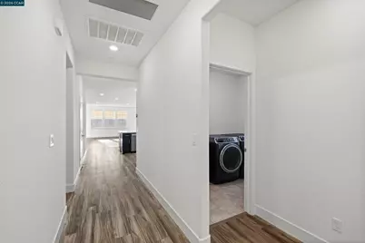 8300 Kevin Whiteley Dr, Elk Grove, CA 95757 - Photo 13