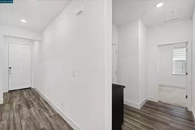 8300 Kevin Whiteley Dr, Elk Grove, CA 95757 - Photo 21