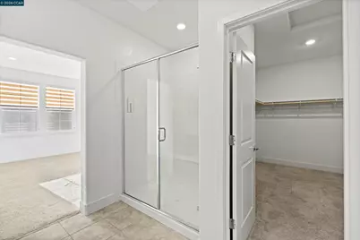8300 Kevin Whiteley Dr, Elk Grove, CA 95757 - Photo 43