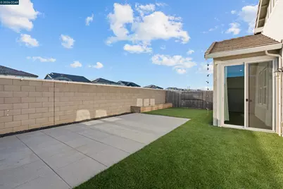 8300 Kevin Whiteley Dr, Elk Grove, CA 95757 - Photo 51