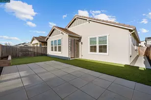 8300 Kevin Whiteley Dr, Elk Grove, CA 95757 - Photo 49