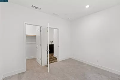 8300 Kevin Whiteley Dr, Elk Grove, CA 95757 - Photo 25