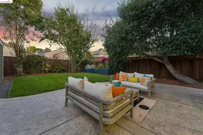 614 Norvell St, El Cerrito, CA 94530 - Photo 33