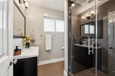 614 Norvell St, El Cerrito, CA 94530 - Photo 17