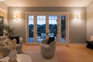 695 Florence, Oakland, CA 94618 - Photo 3