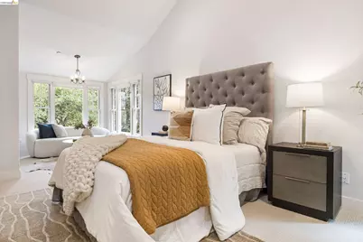 695 Florence, Oakland, CA 94618 - Photo 31