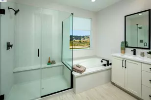 381 Elderberry Wy, Napa, CA 94558 - Photo 13