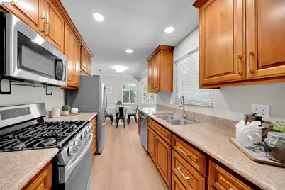 1585 Violet, Pleasant Hill, CA 94523 - Photo 19