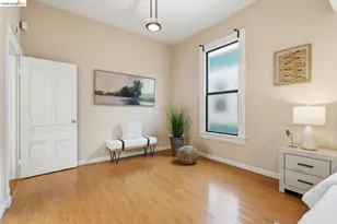 560 45th St, Oakland, CA 94609 - Photo 29