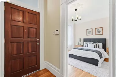 560 45th St, Oakland, CA 94609 - Photo 13