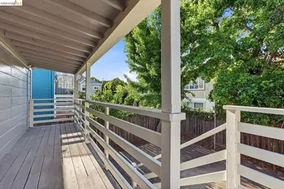 560 45th St, Oakland, CA 94609 - Photo 45