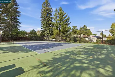 164 Southwind Dr, Pleasant Hill, CA 94523 - Photo 51