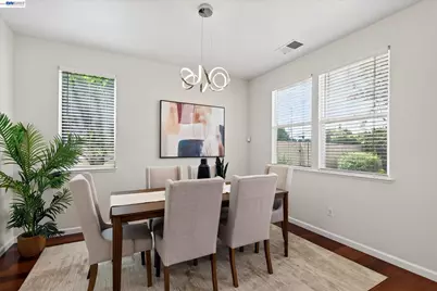 4252 Escudo Ct, Dublin, CA 94568 - Photo 7