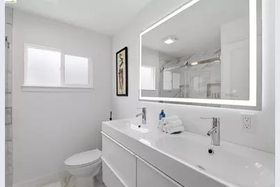 1159 87th Ave, Oakland, CA 94621 - Photo 13
