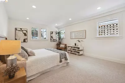 916 Arlington Ave, Oakland, CA 94608 - Photo 33