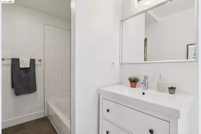 916 Arlington Ave, Oakland, CA 94608 - Photo 35