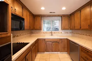 1336 Hidden Glen Dr, Modesto, CA 95355 - Photo 15