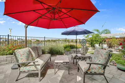 17863 Eastman Ct, Lathrop, CA 95330 - Photo 31