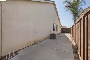 2419 Imperial Ct, Discovery Bay, CA 94505 - Photo 41