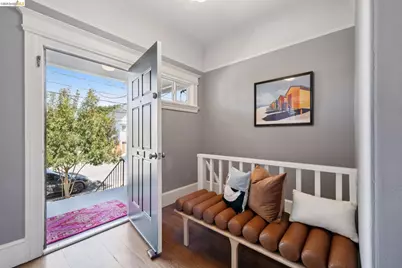 1161 61st St, Oakland, CA 94608 - Photo 5