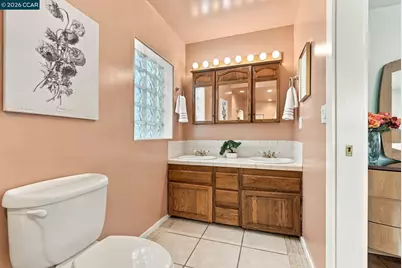 3334 Harrison St, Oakland, CA 94611 - Photo 31