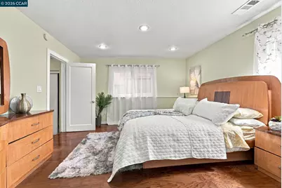 3334 Harrison St, Oakland, CA 94611 - Photo 19