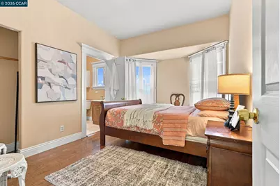 3334 Harrison St, Oakland, CA 94611 - Photo 21