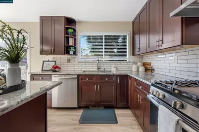 3611 Sunview Ct, Concord, CA 94520 - Photo 13