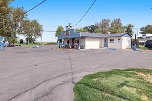 1742 Harbor Dr, Isleton, CA 95641 - Photo 31