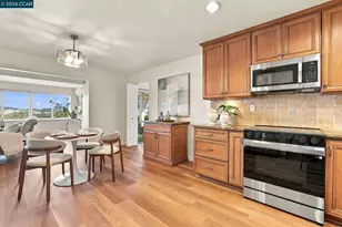1138 Skycrest Dr, Walnut Creek, CA 94595 - Photo 15