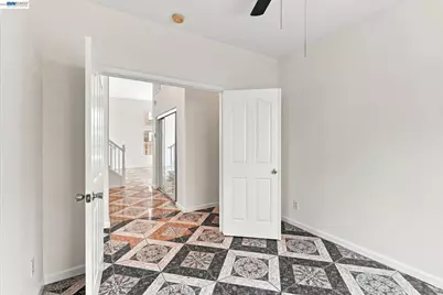 3276 Konig Ct, Stockton, CA 95206 - Photo 19