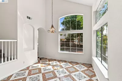 3276 Konig Ct, Stockton, CA 95206 - Photo 15