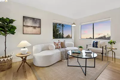2534 Carisbrook Dr, Oakland, CA 94611 - Photo 61
