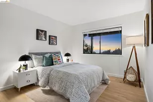2534 Carisbrook Dr, Oakland, CA 94611 - Photo 63