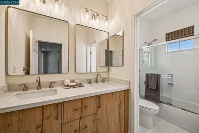 1015 Lantern Bay, Hercules, CA 94547 - Photo 31