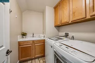 1015 Lantern Bay, Hercules, CA 94547 - Photo 17