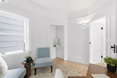 2404 Divisadero St, San Francisco, CA 94115 - Photo 25
