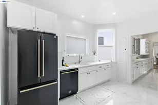 2404 Divisadero St, San Francisco, CA 94115 - Photo 17