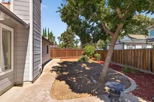 690 Canyonwood Dr, Brentwood, CA 94513 - Photo 33